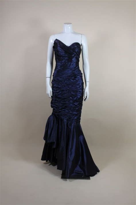 1980s Emanuel Ungaro Midnight Blue Moiré Silk Ruched Gown Image 2