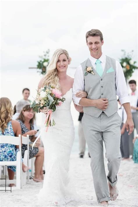Where is the beach in siesta key florida? Real Siesta Key Beach Wedding | Groom wedding attire ...