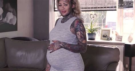Alternative Model Whose Body Is 95 Covered In Tattoos Documents Her