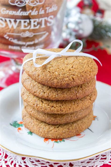 Includes sugarfree sugar cookies, drop cookies, biscotti, thumbprints, macaroons and more. Honey Cinnamon Cookies - Natalie's Health