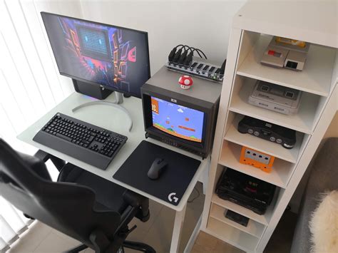 Pin By Roger On Apartment Retro Games Room Home Office Design Home