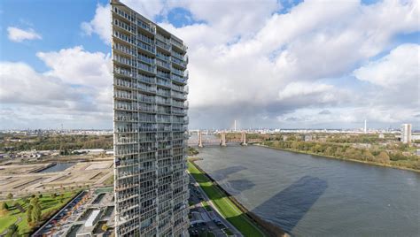 We are always looking for new employees! Do 21 dec: kick-off tweede toren Het Terras aan de Maas ...