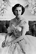 Princess Margaret’s iconic style in 22 inspiring snapshots | Vogue Paris