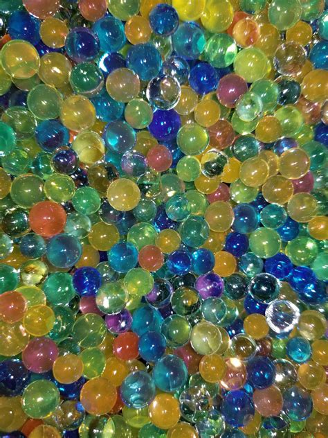 Water beads: fun experiments, unexpected results | School For Peculiar ...