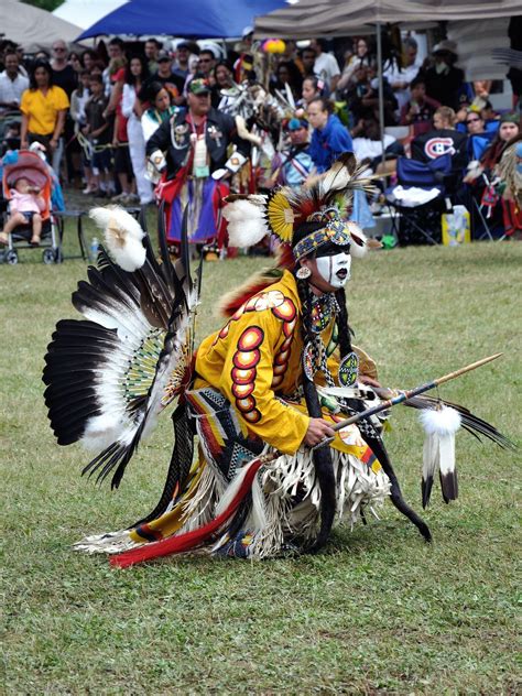 Powwow 03 Native American Dance Native American Powwows Native
