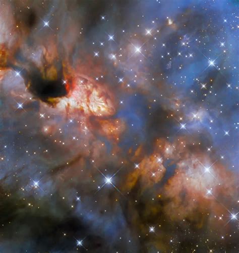 Hubble Ha Osservato Una Massiccia Formazione Stellare Passione Astronomia