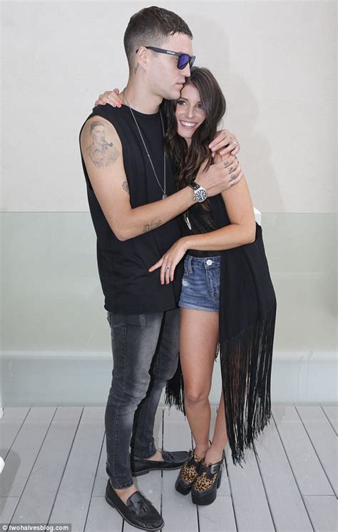 On average, she dates men 3 years older than herself. Shenae Grimes and husband Josh Beech cuddle up at launch ...
