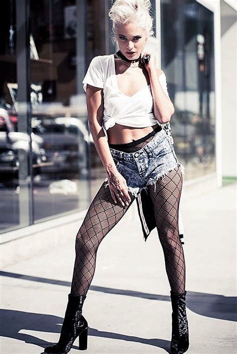 Random Hot Model Fishnet Trend Fashion Outfits Fishnet Stockings