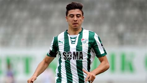 Join the discussion or compare with others! Fenerbahçe transferde ilk bombayı patlatıyor! Ozan Tufan ...