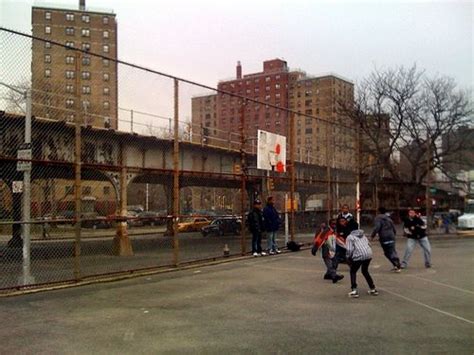 Leilas Housing Projects In The South Bronx Lugares
