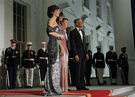 Michelle Obama Wears Versace Gown At Baracks Last State Dinner Daily