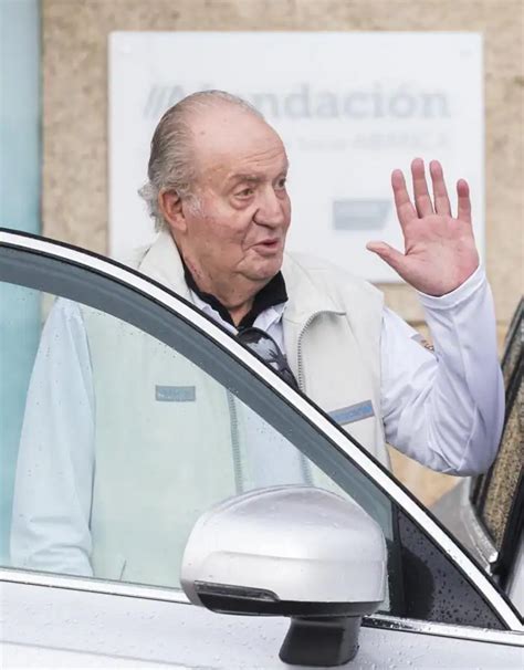 fotos los momentos clave del último año de don juan carlos antes de abandonar españa mujer hoy