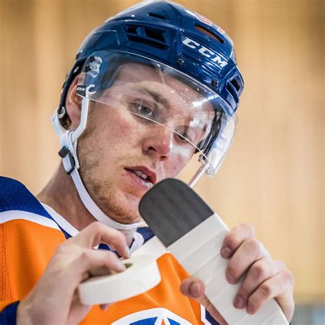 100 points for connor mcdavid! Pin by That1krazykid on Connor mcdavid | Edmonton oilers ...