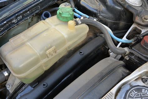 How Much Coolant Does A Car Hold