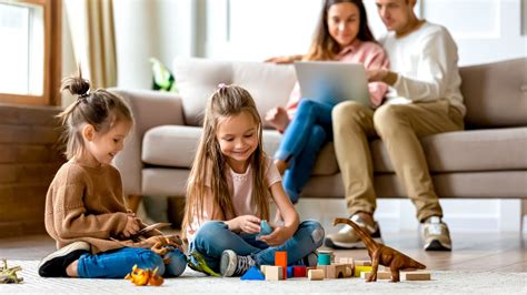 10 Indoor Games To Keep Kids Occupied For Hours Everythingmom
