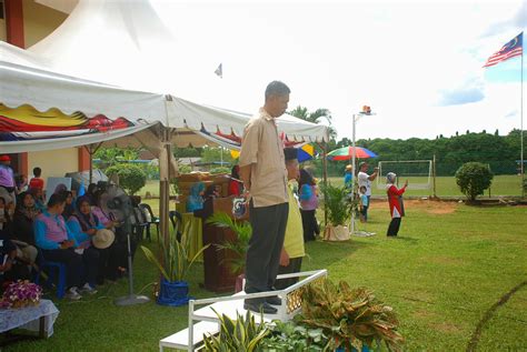 Banyak yang bilang saya pemuda beruntung karena bisa mendapatkan tari. STAR Segamat: KEJOHANAN SUKAN TAHUNAN SEKOLAH