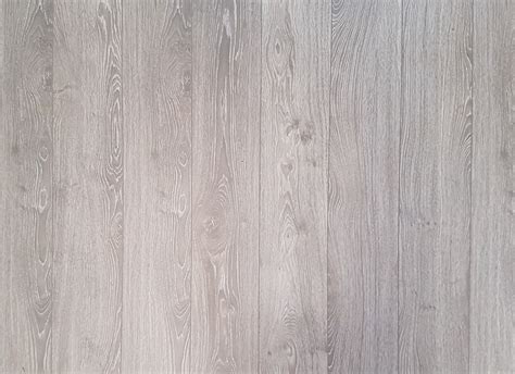 Classic Laminate Grey Oak Flooring 1215mm X 194mm X 123mm 16m2 Per
