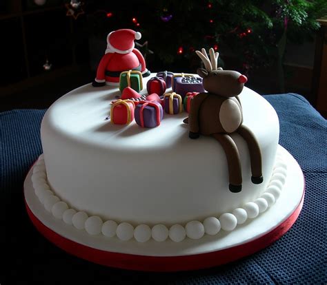 Choose from our christmas party games, fun christmas games for kids, or christmas activities for kids. Funny Christmas Cakes Pictures | Funny Cakes