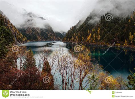 Jiuzhaigou National Parklong Lake Stock Image Image Of Jiuzhai