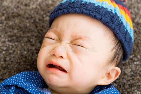 Asian Baby Boy Crying Stock Image Image Of Sofa Chinese 36192713
