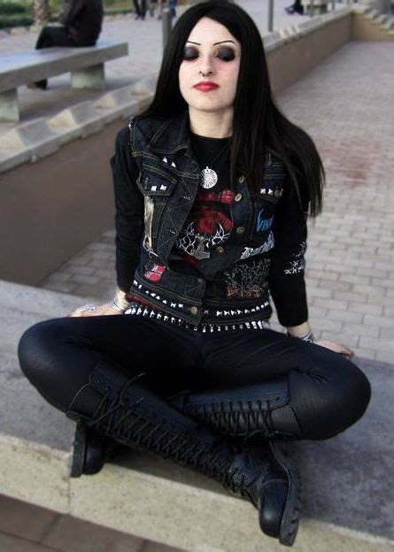 carpe ︻╦╤─ tenebrum metal girl style outfits black metal girl