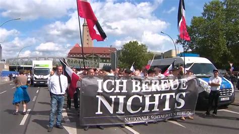 Police Separate Neo Nazis Opponents At Berlin Protest