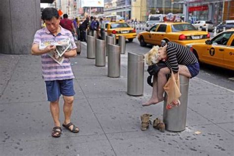 Strange People On The Streets Of New York 31 Photos Klykercom