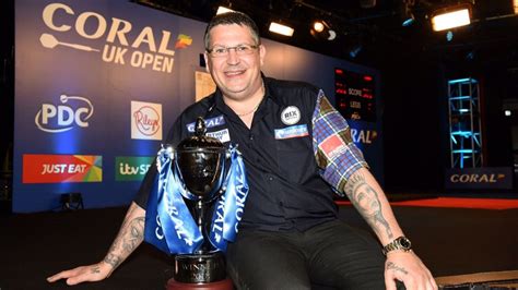 Gary Anderson Wins His First Uk Open Darts Title After Beating