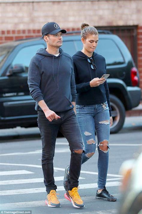 Ryan Seacrest And Shayna Taylor Dress Casually For Nyc Stroll Daily