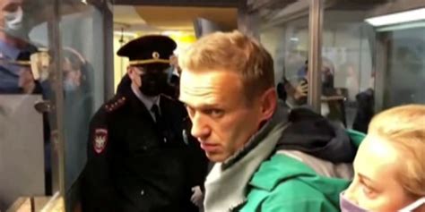 Alexei Nawalny Muss 30 Tage Ins Gefängnis Welt Heuteat