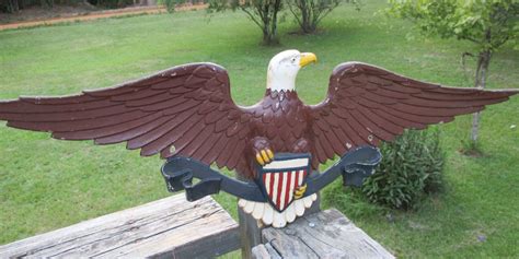 vintage sexton usa american bald eagle cast metal flag shield patriotic americana brown