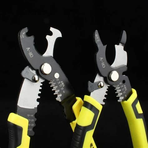 1pcs 3 In1 Wire Cable Stripper Wire Stripping Pliers Cutting Tool