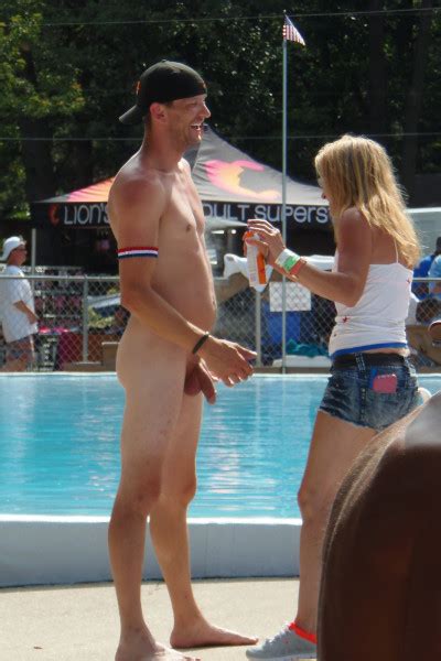 Cfnm Naked Exhibitionist Flasher Brucie Nude Men Public Flashing Hot