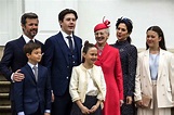 La famiglia reale riunita per la Cresima del principe Christian di ...