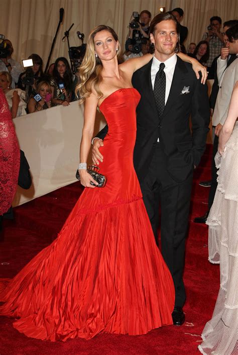 Tom Brady And Gisele Bundchen To Co Chair This Year S Met Gala