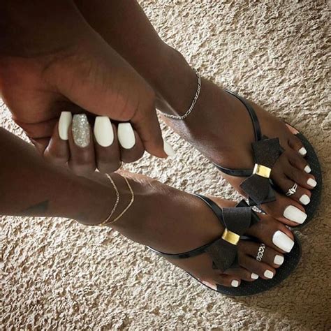 Themelaninobsession Wow ⚪️ Toe Nails Pretty Toes Pretty Toe Nails