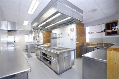 Haga que diseño cocinas industriales pequeñas sea memorable para cada visitante. Elementos para reciclar y decorar interiores
