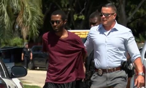 Suspect Charged After 2 Shot Dead In West Palm