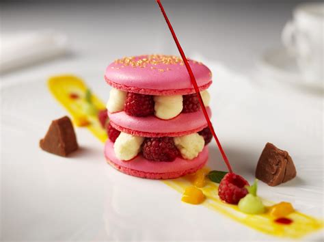 12 Pictures Of Sophisticated Desserts From Dubais Best Restaurants