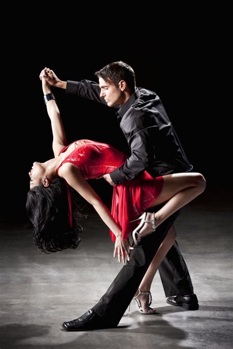 pin by krisricou on dancing photo ideas salsa dancer dancing poses tango dancers