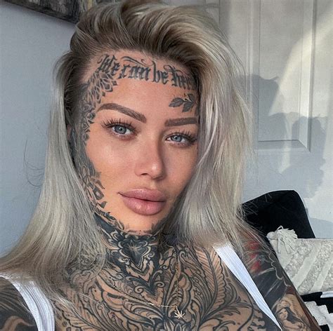 Famous Tattoo Models Female Cristopher Benjamin