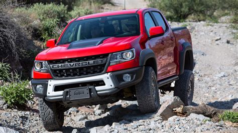 Potential Zr2 Twin Gmc Canyon At4 Off Roader Teased Ahead Of 2020 Debut