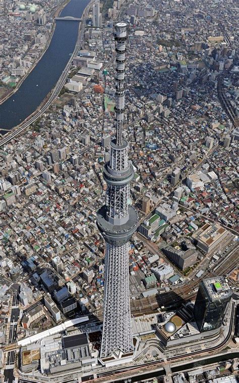 Shooting Through The Clouds Tokyos Awe Inspiring Sky Tree Becomes The