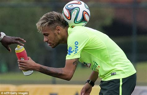 Neymar And Dani Alves Dye Hair As Brazilians Copy Blond Romanians Of 1998 Daily Mail Online