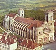 arch: Ste. Madeleine, Vézelay, France (1146 CE), Romanesque