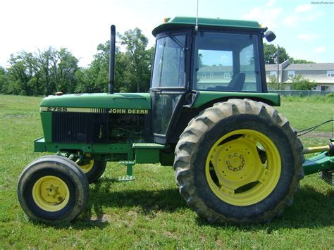 1990 John Deere 2755 Tractors Utility 40 100hp John Deere