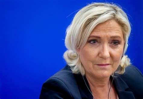 Mère De Marine Le Pen Age - Communauté MCMS