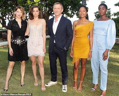 Naomie Harris Admits It S Amazing To Film Bond In Jamaica As It S