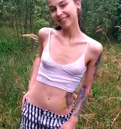 Sweet Sloppy Blowjob In Forest Laruna Mave Play Porn Download Online Full Hd Porn Video