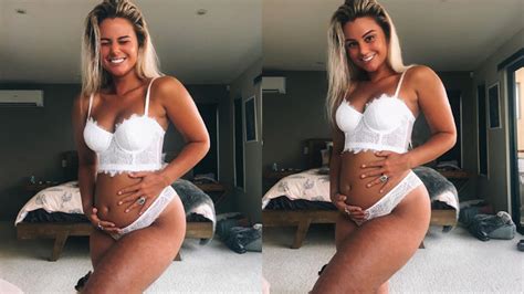Aussie Blogger Karina Irby S Bloat Shoot Is Hilarious
